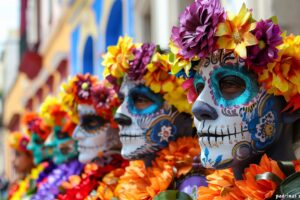 What Are Mexican Wedding Traditions And Customs